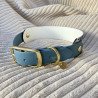 Collier chien biothane UV bleu foncé flocons | Laiton résistant
