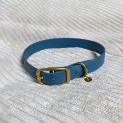 Collier chien bleu pétrole | Artisanat durable et élégant